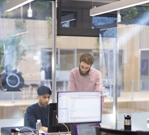 People working at SRON, illustrating a vacancy for a dataretrieval Level2 team CO CH4 scientist.